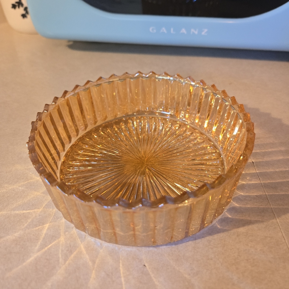 Vintage Carnival Glass In Marigold Orange